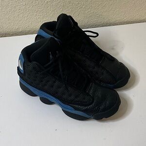 Jordan Sneakers in Black and Blue